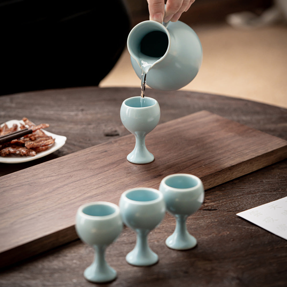 Traditional Chinese Style Pot And Cups Set