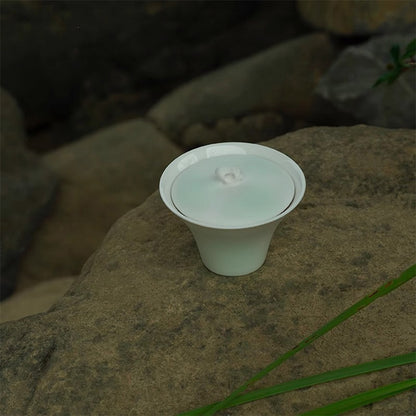 White Porcelain Cup With Lid