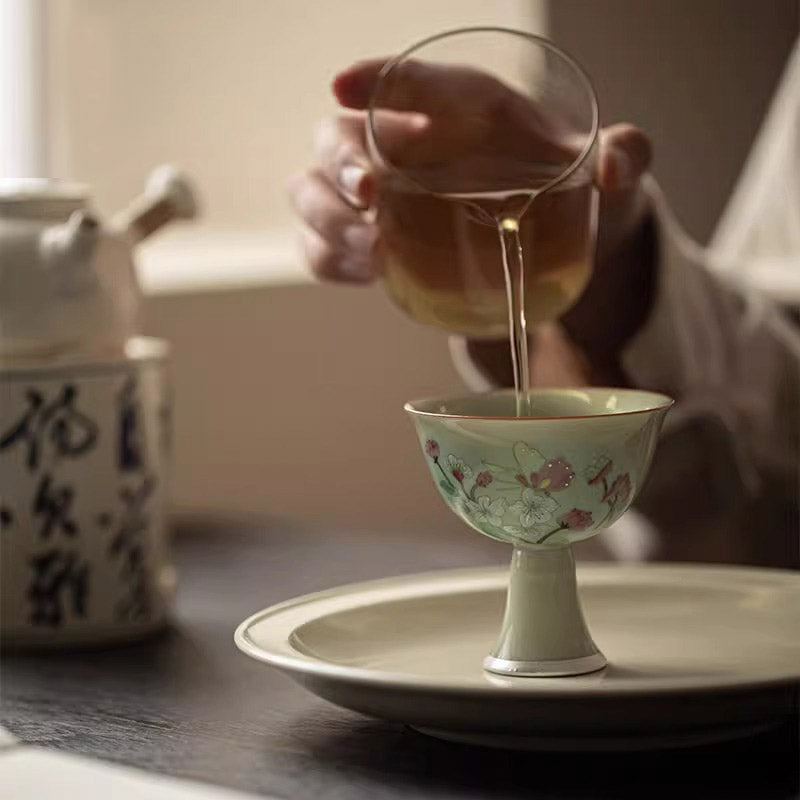 Overglaze Hand-painted Tea Cup