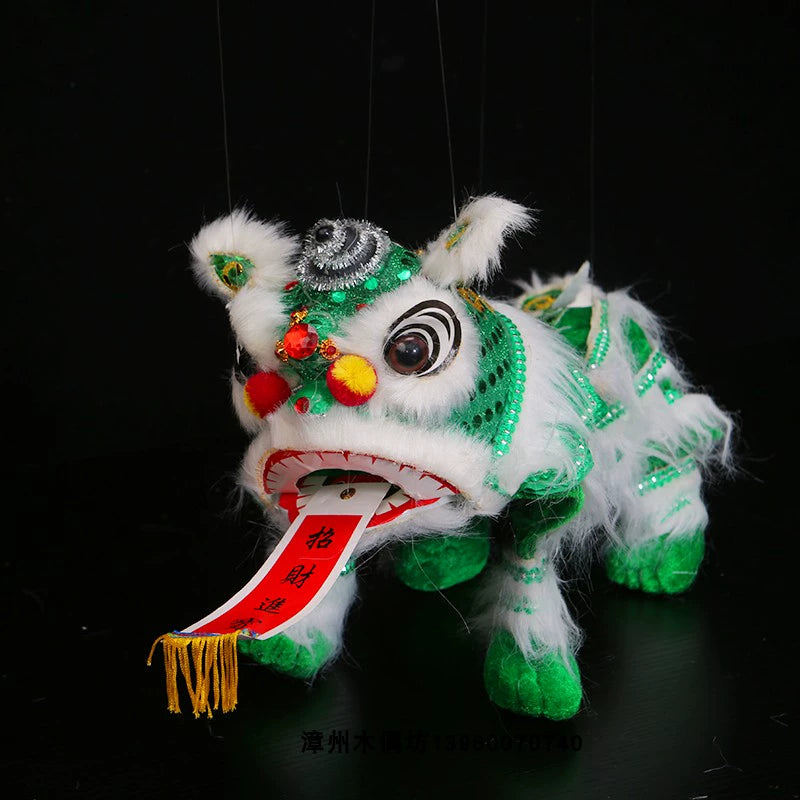 Thread-lifting lion children's hands play lion dance cloth feet Chinese ancient style Hanfu shooting folk traditional handicraft gifts